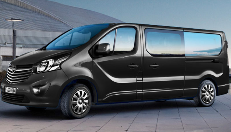 Easytransfer's Minivan: Mercedes